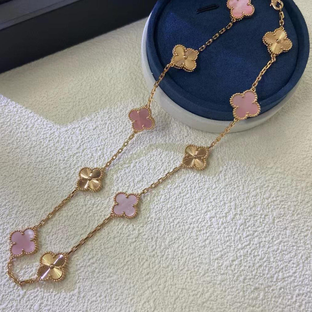 [CiCi]CLOVER 10 MOTIFS LASER PINK MOP HALSKE.