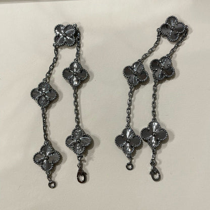 [CiCi]CLOVER 5 MOTIF BLACK BRACELET