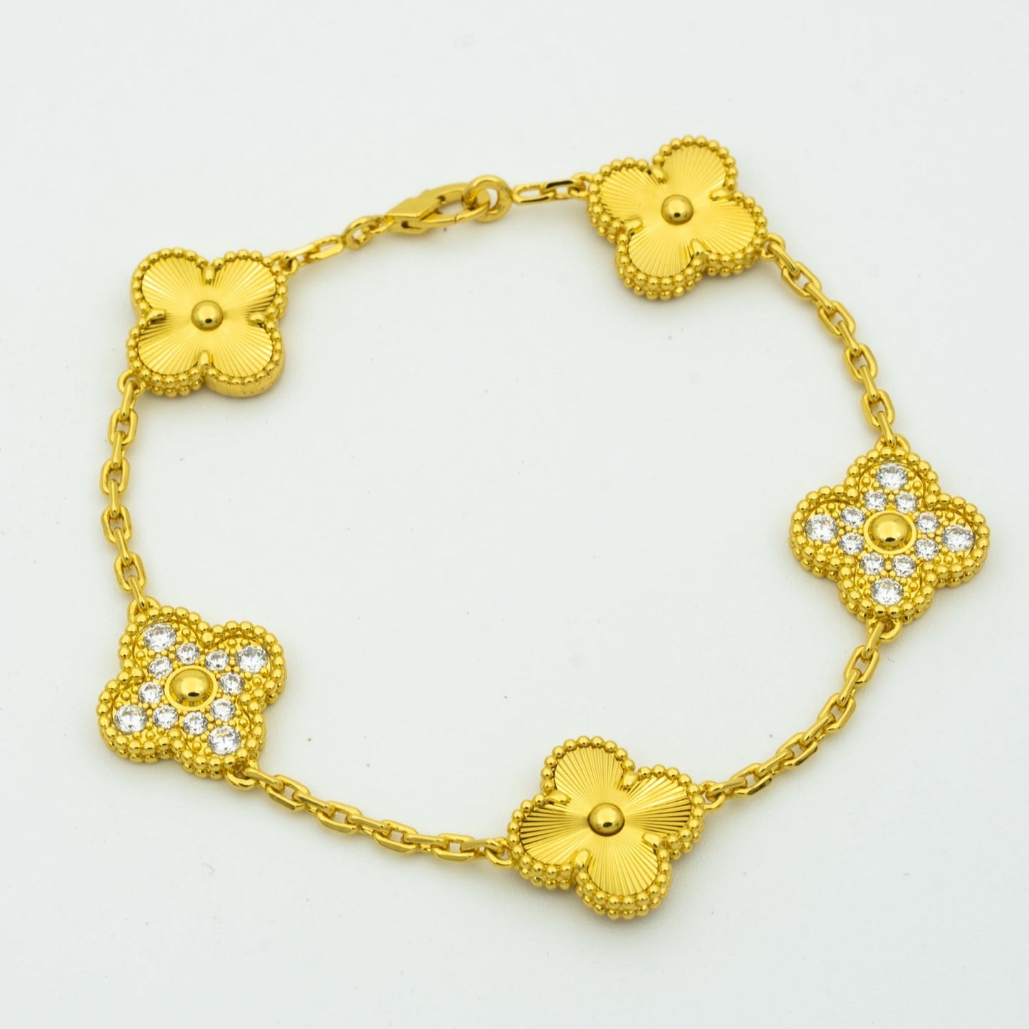 [CiCi] CLOVER 5 MOTIF LASER BRACELET COLLECTION