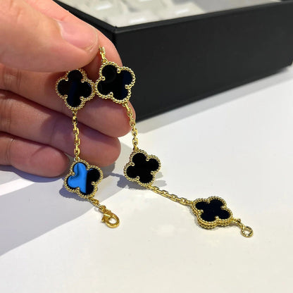 [CiCi] CLOVER 5 MOTIF ONYXS BRACELET COLLECTION