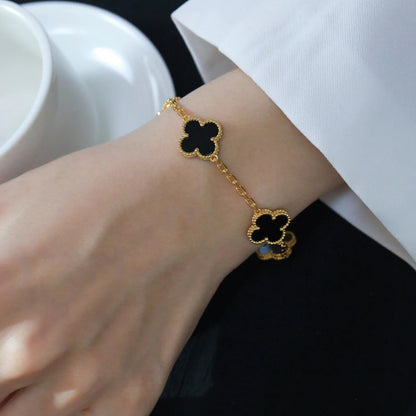 [CiCi] CLOVER 5 MOTIF ONYXS BRACELET COLLECTION