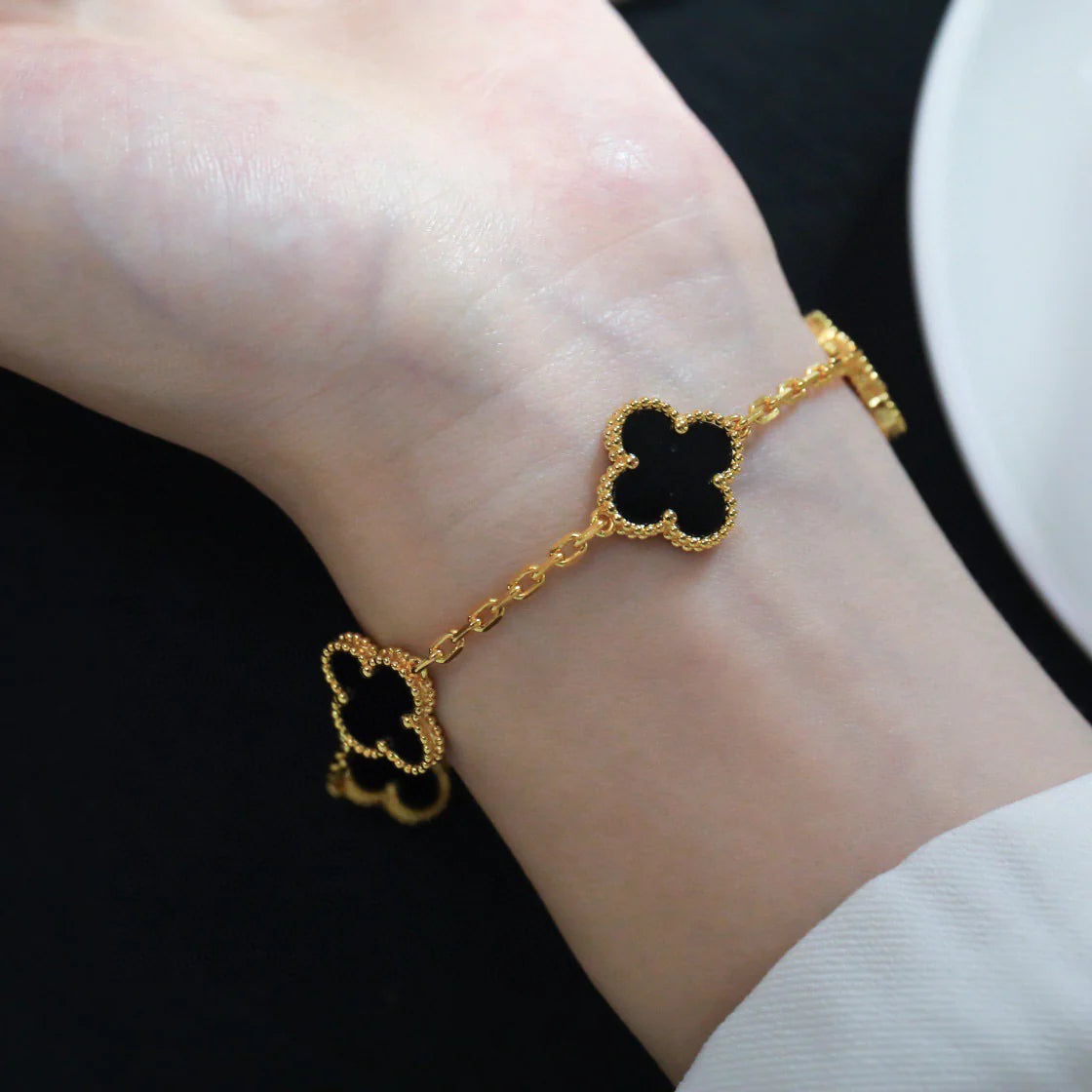 [CiCi] CLOVER 5 MOTIF ONYXS BRACELET COLLECTION
