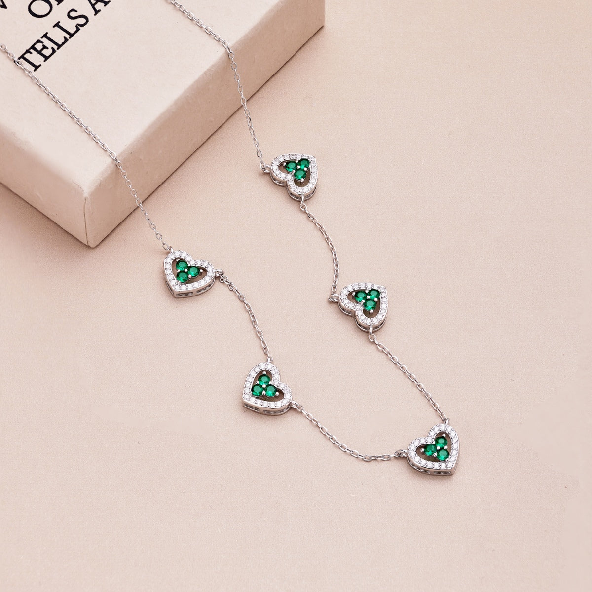 [CiCi]Sparkling Five Heart Necklace