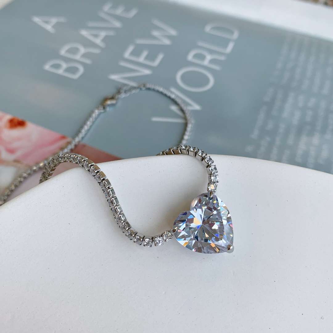 [CiCi]8.0 Carat Versatile Colorful Sweet Heart-Shaped Tennis Necklace