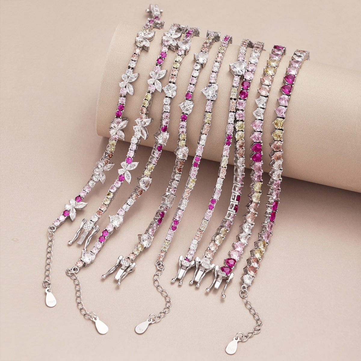 [CiCi]Ornate Colorful Butterfly Shape Round Cut Daily Bracelet