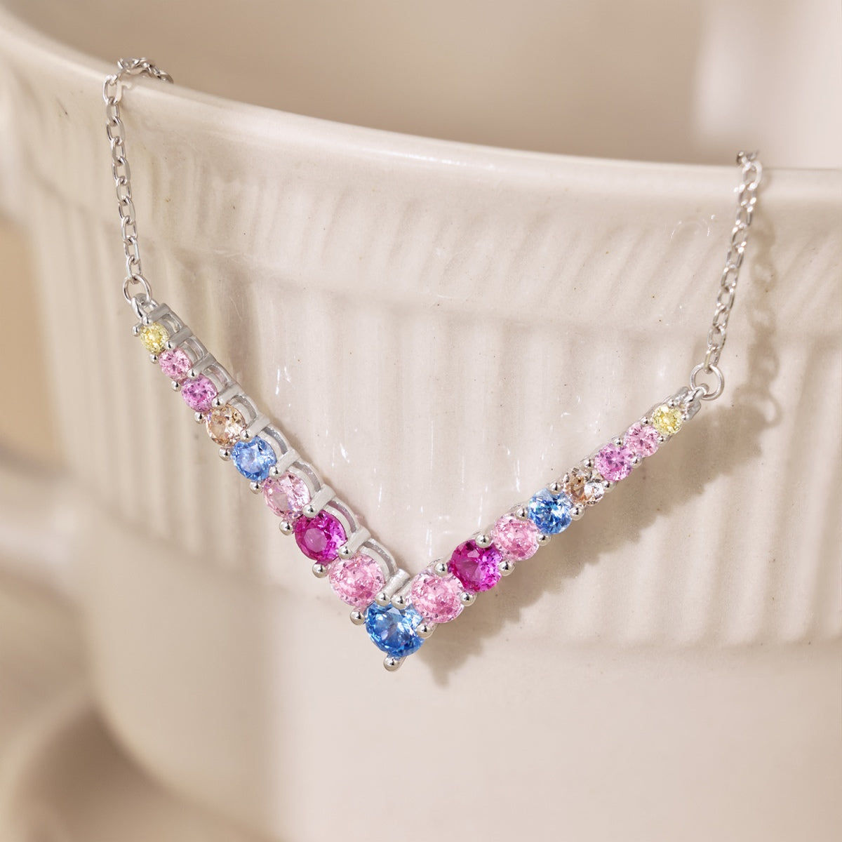 [CiCi]Ornate Round Cut Necklace