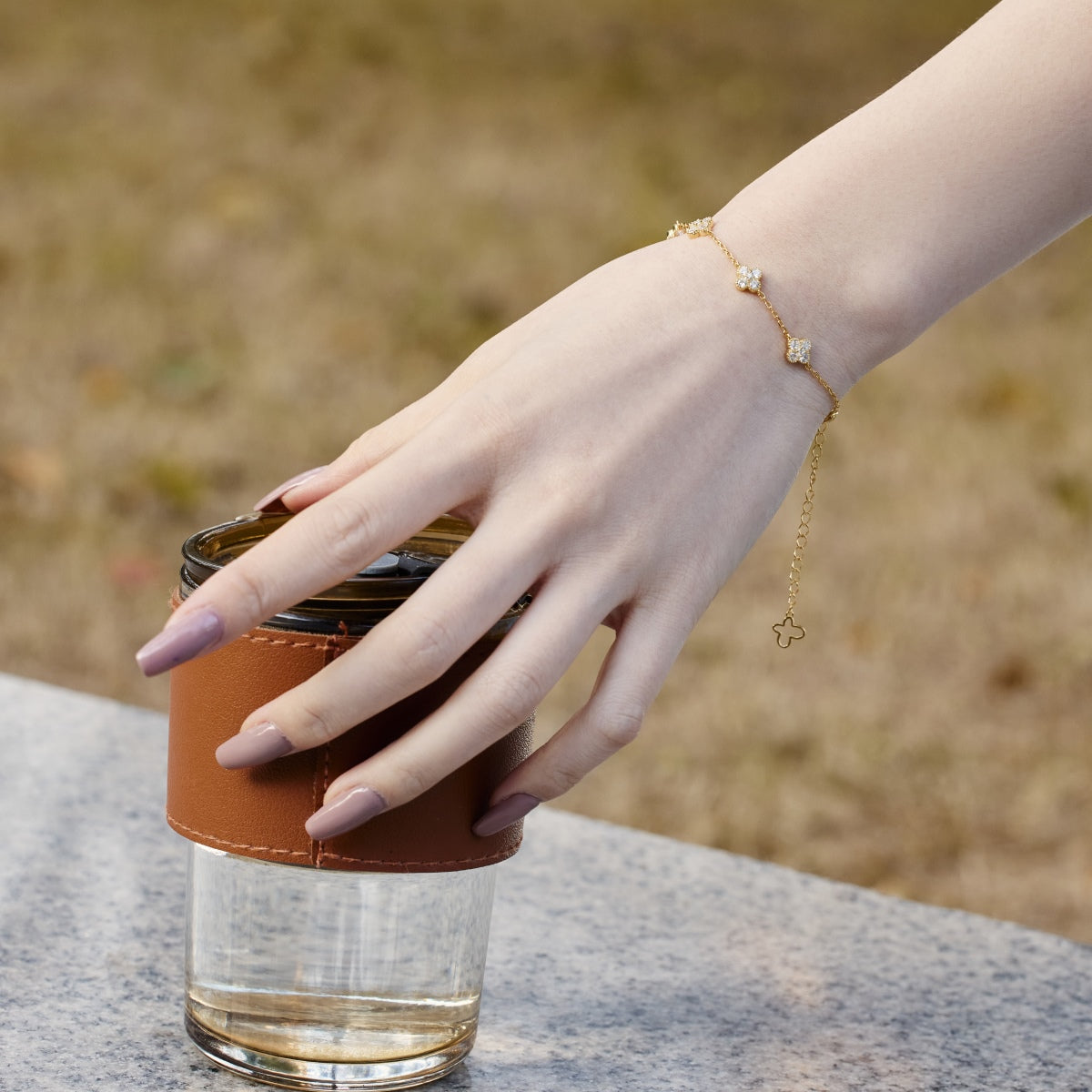 [CiCi]Four-Leaf Clover Hollow Butterfly Bracelet