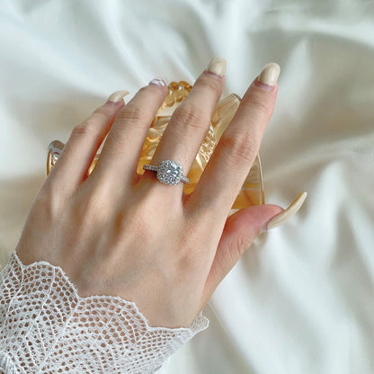 [CiCi]Dazzling Resplendent Round Cut Wedding Ring
