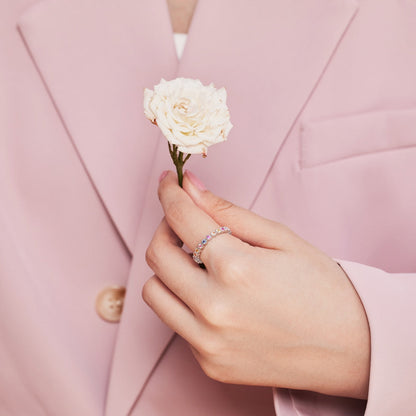 [CiCi]Unique Scintillating Round Cut Daily Ring