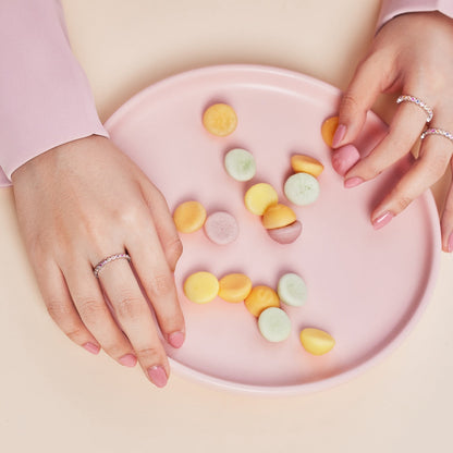 [CiCi]Unique Scintillating Round Cut Daily Ring
