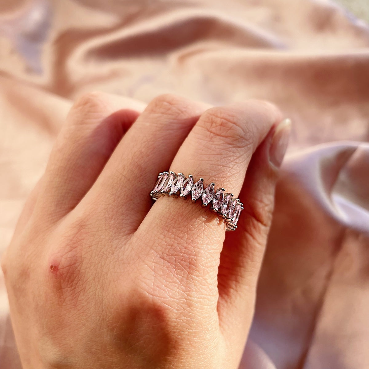 [CiCi]Gorgeous Marquise Cut Tennis Ring