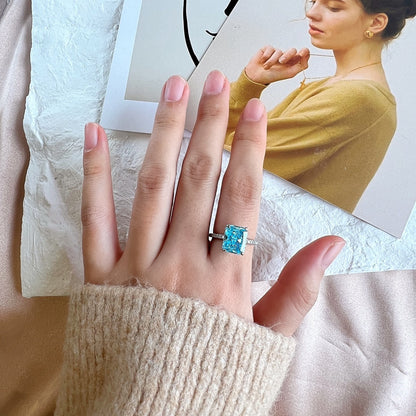 [CiCi]4.0 Carat Luxurious Engagement Ring
