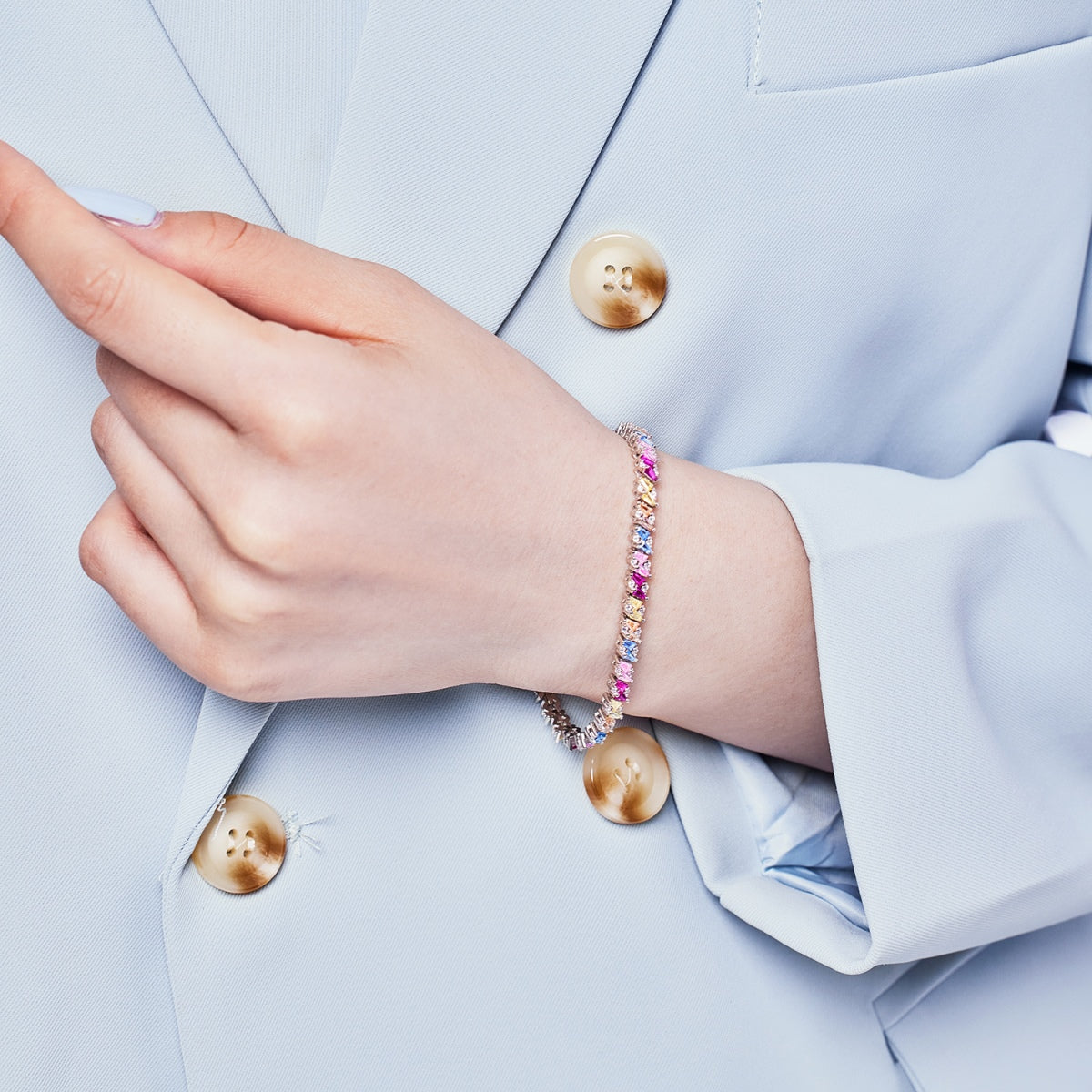 [CiCi]Ornate Sparkling Multi Cut Party Bracelet