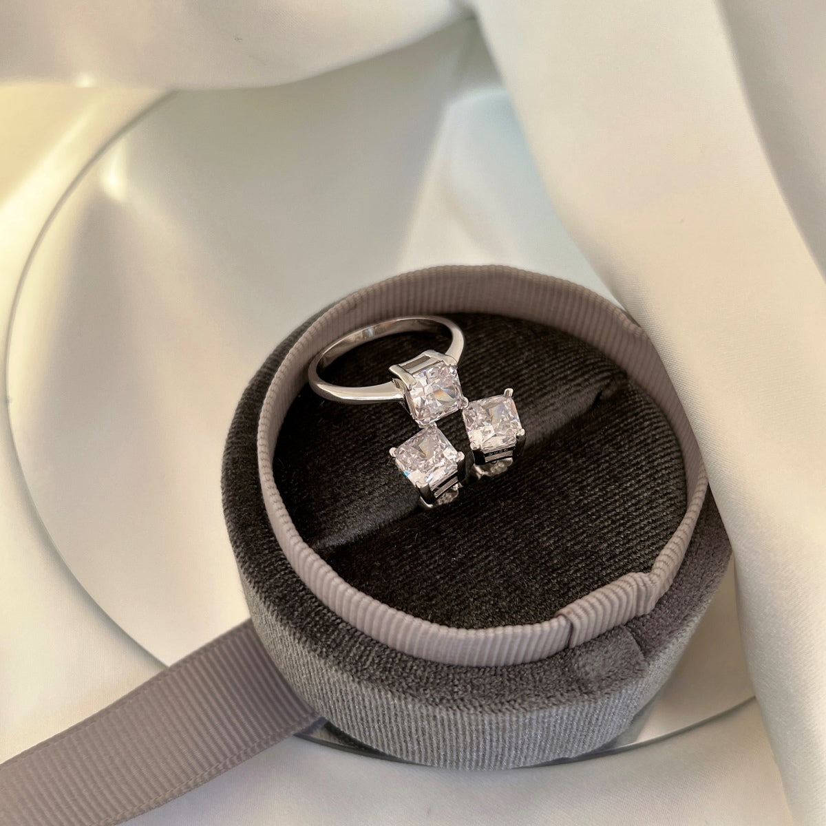 [CiCi]1.0 Carat Radiant Princess Cut Wedding Earrings