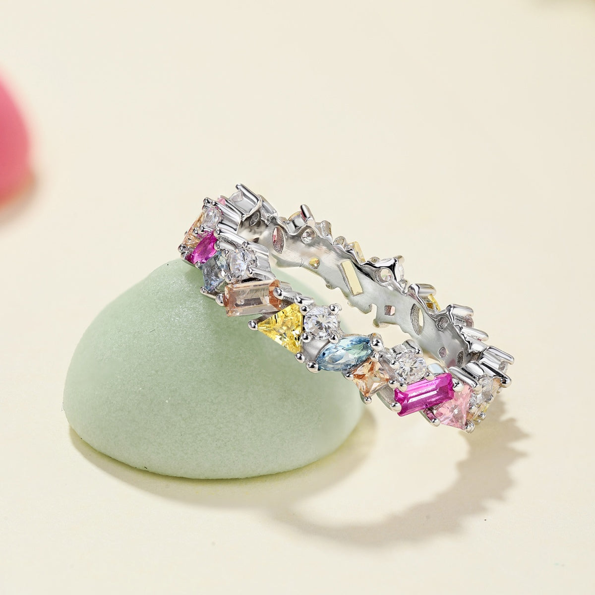 [CiCi]Dazzling Polychromatic Multi cut Daily Ring