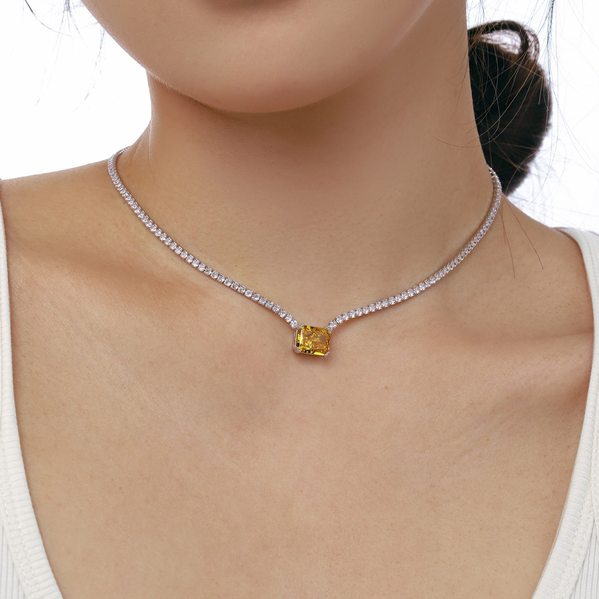 [CiCi]4.0 Carat Elegant Radiant Cut Necklace