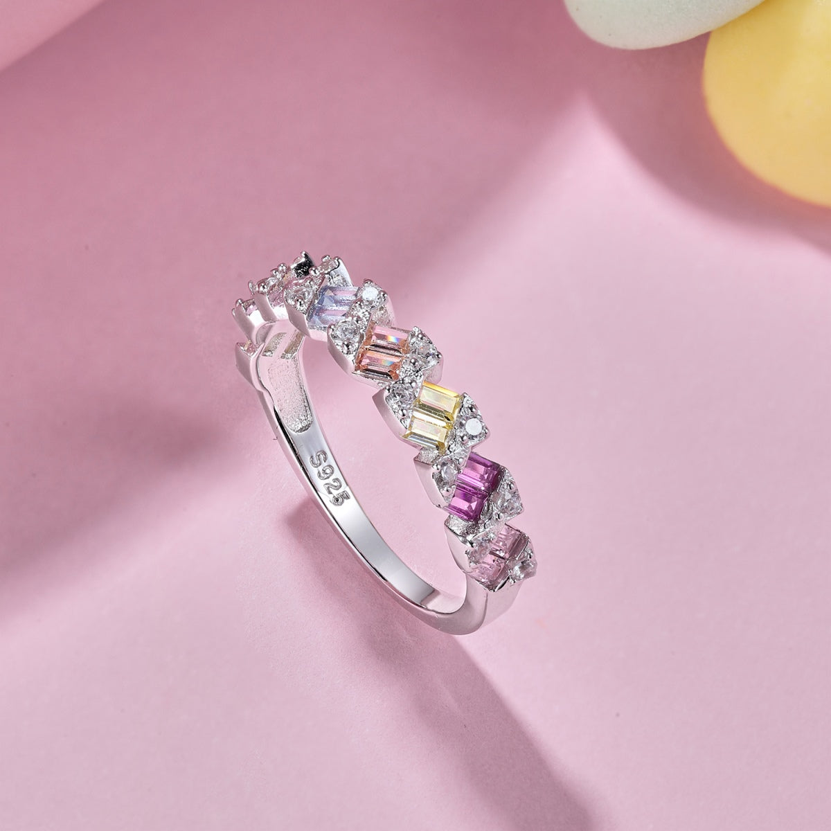 [CiCi]Delicate Vibrant Emerald Cut Daily Ring
