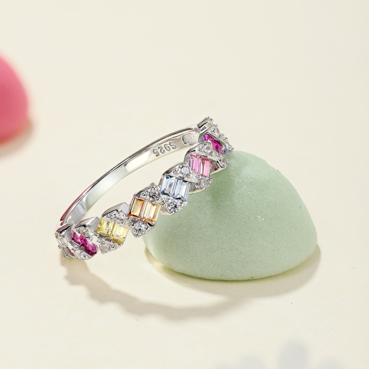 [CiCi]Delicate Vibrant Emerald Cut Daily Ring