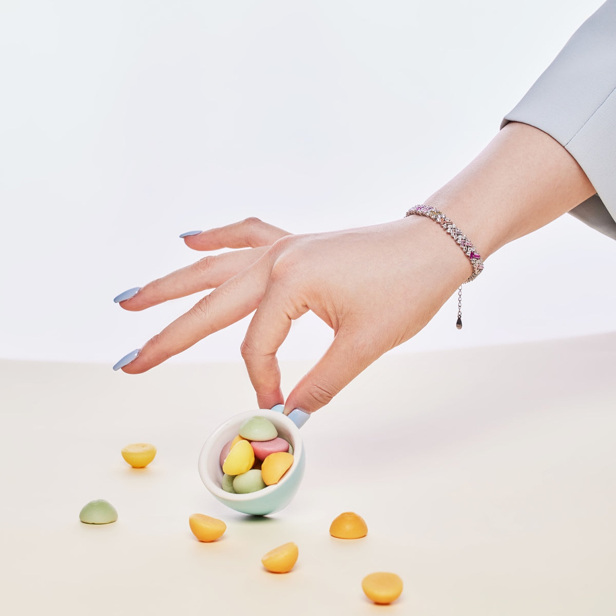 [CiCi]Dazzling Unique Multi Shape Daily Bracelet