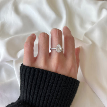 [CiCi]1.0 Carat Luxurious Resplendent Water Drop Shape Wedding Ring