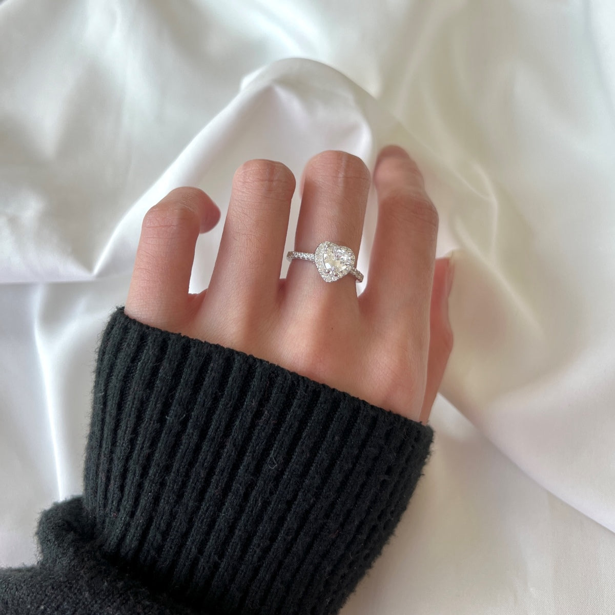 [CiCi]Eternity Splashy Romantic Heart Shape Lover Ring