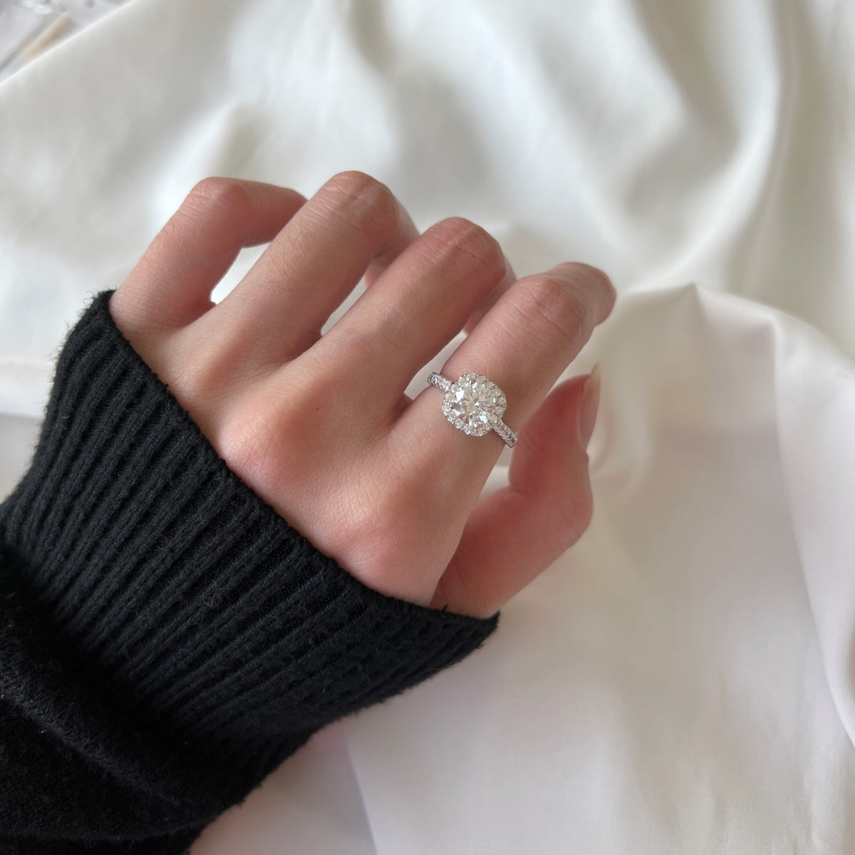 [CiCi]Dazzling Resplendent Round Cut Wedding Ring