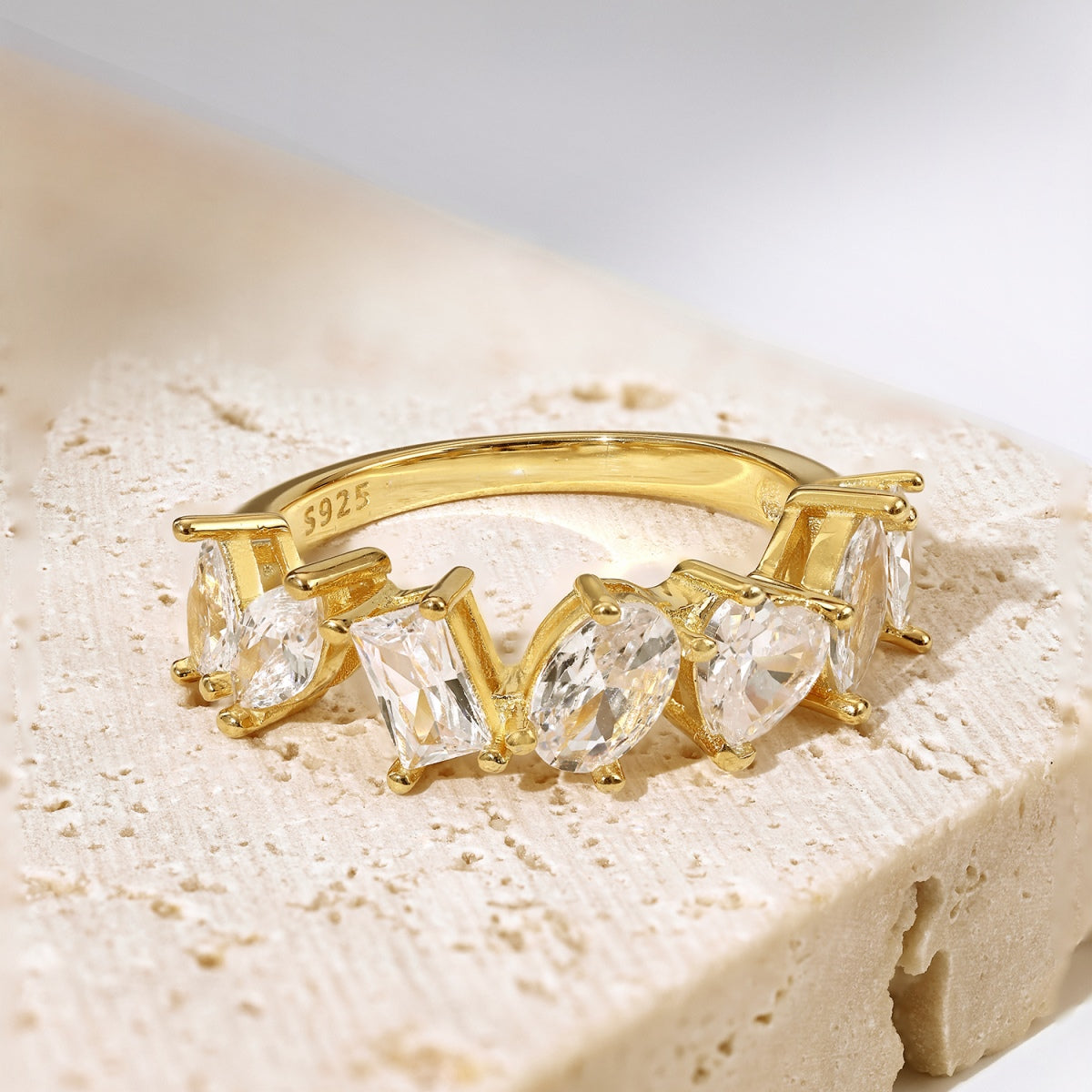 [CiCi]Delicate Multi Cut Ring