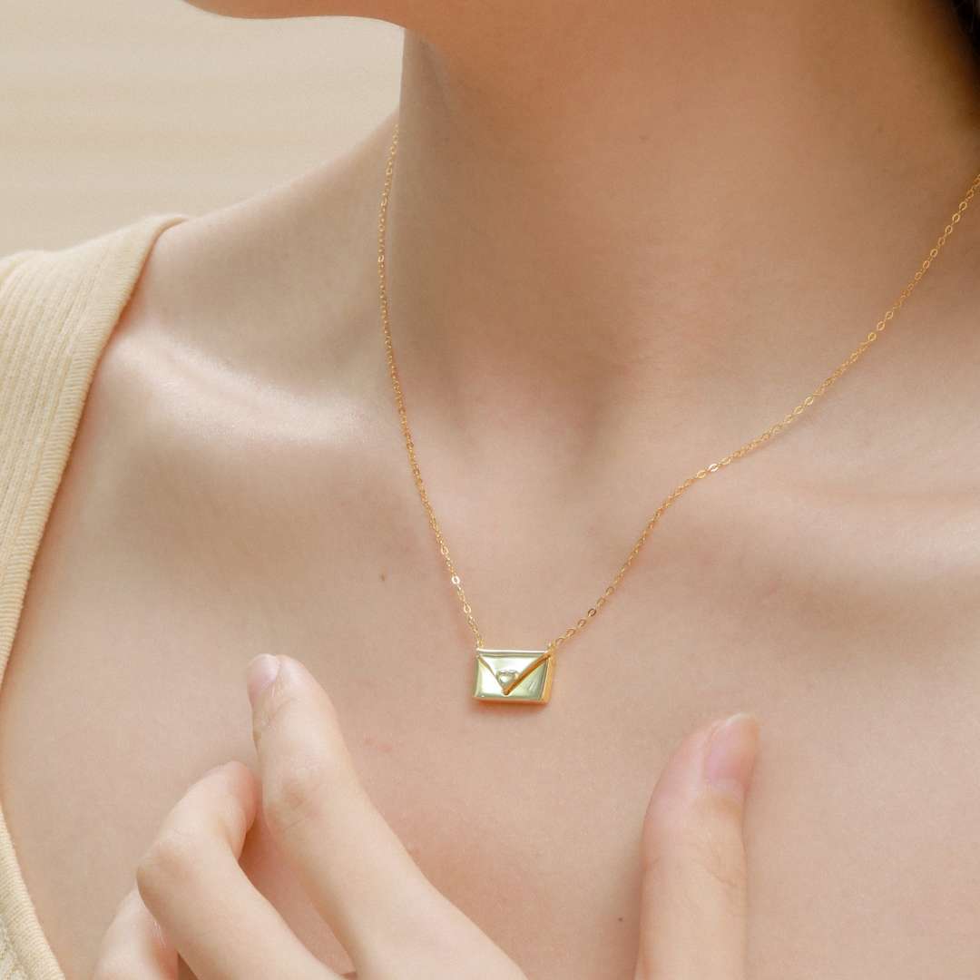 [CiCi]Envelope Heart Shape Mother's Day Necklace