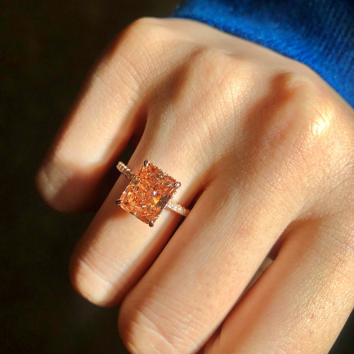 [CiCi]4.0 Carat Luxurious Engagement Ring