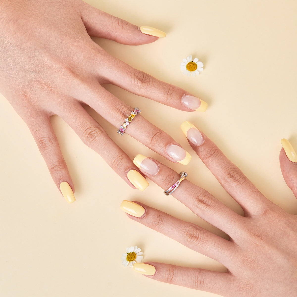 [CiCi]Dazzling Polychromatic Multi cut Daily Ring