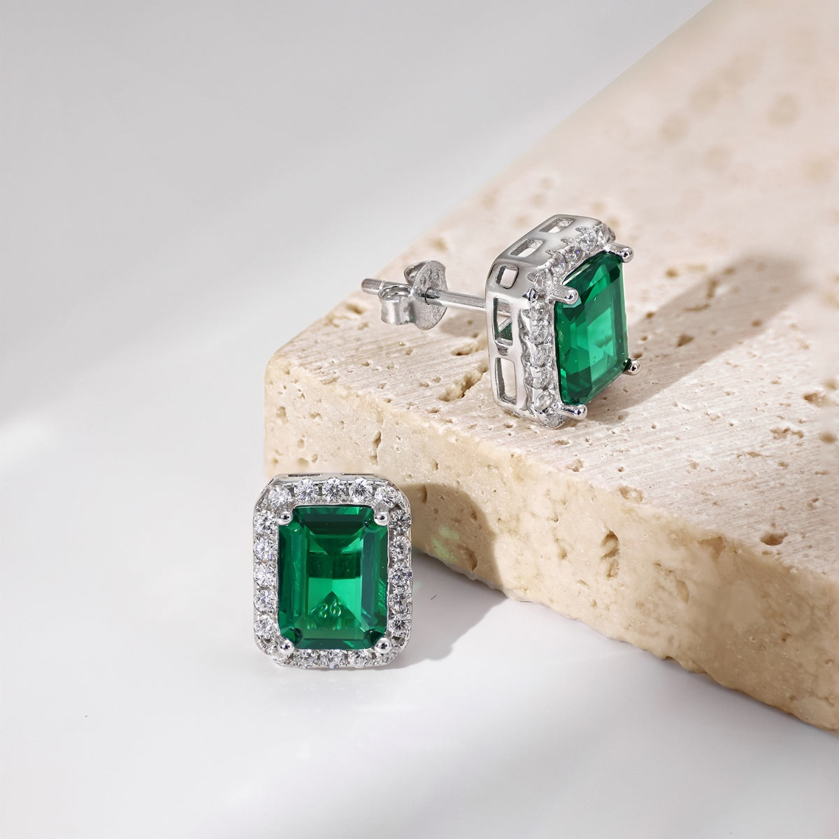 [CiCi]Luxurious Dainty Emerald Cut Banquet Earrings