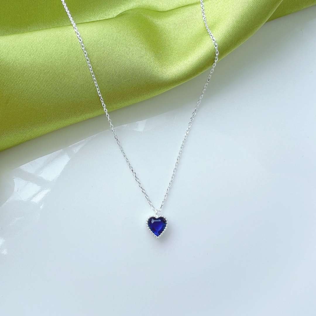 [CiCi]Ornate Heart Shape Necklace