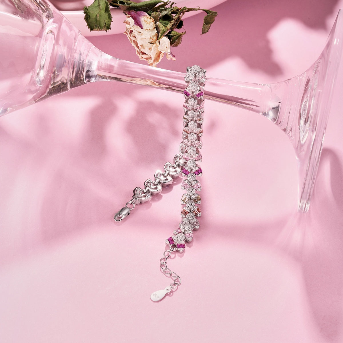 [CiCi]Dainty Exquisite Flower Shape Daily Bracelet