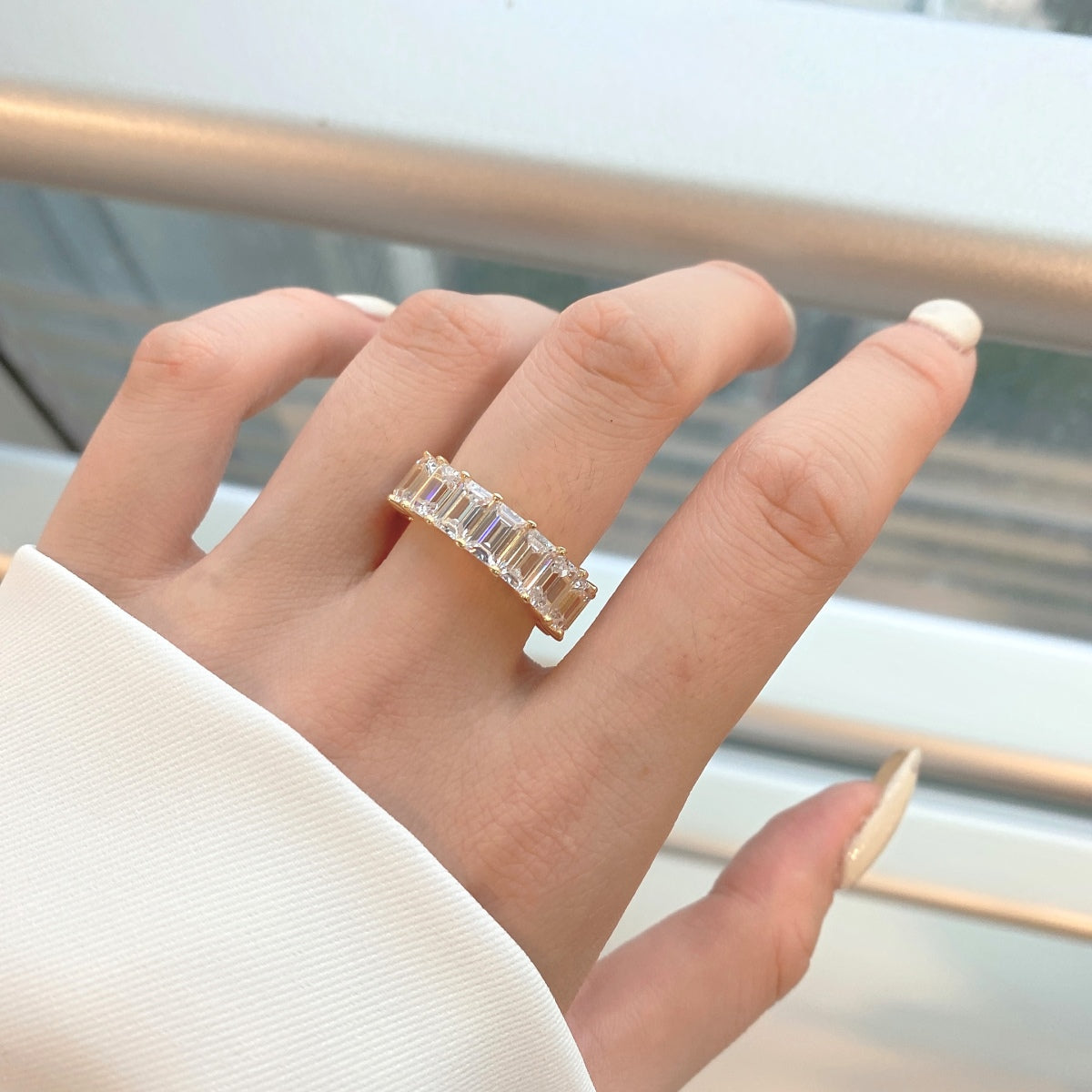 [CiCi]0.75 Carat Elegant Emerald Cut Tennis Ring
