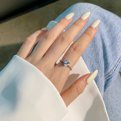 [CiCi]2.0 Carat Dazzling Lustrous Heart Cut Lover Ring