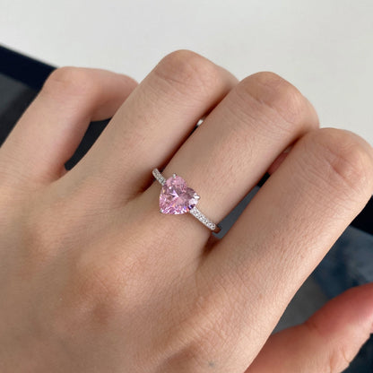 [CiCi]2.0 Carat Dazzling Lustrous Heart Cut Lover Ring