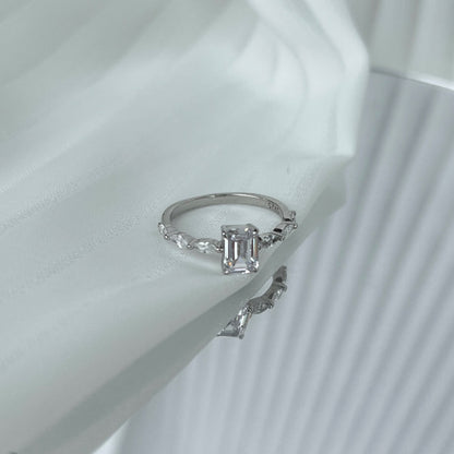 [CiCi]1.0 Carat Dainty Resplendent Radiant Cut Daily Ring