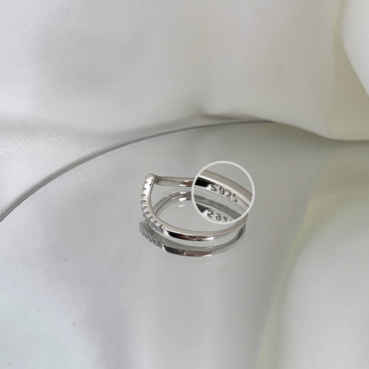 [CiCi]Elaborate Tennis Band Ring