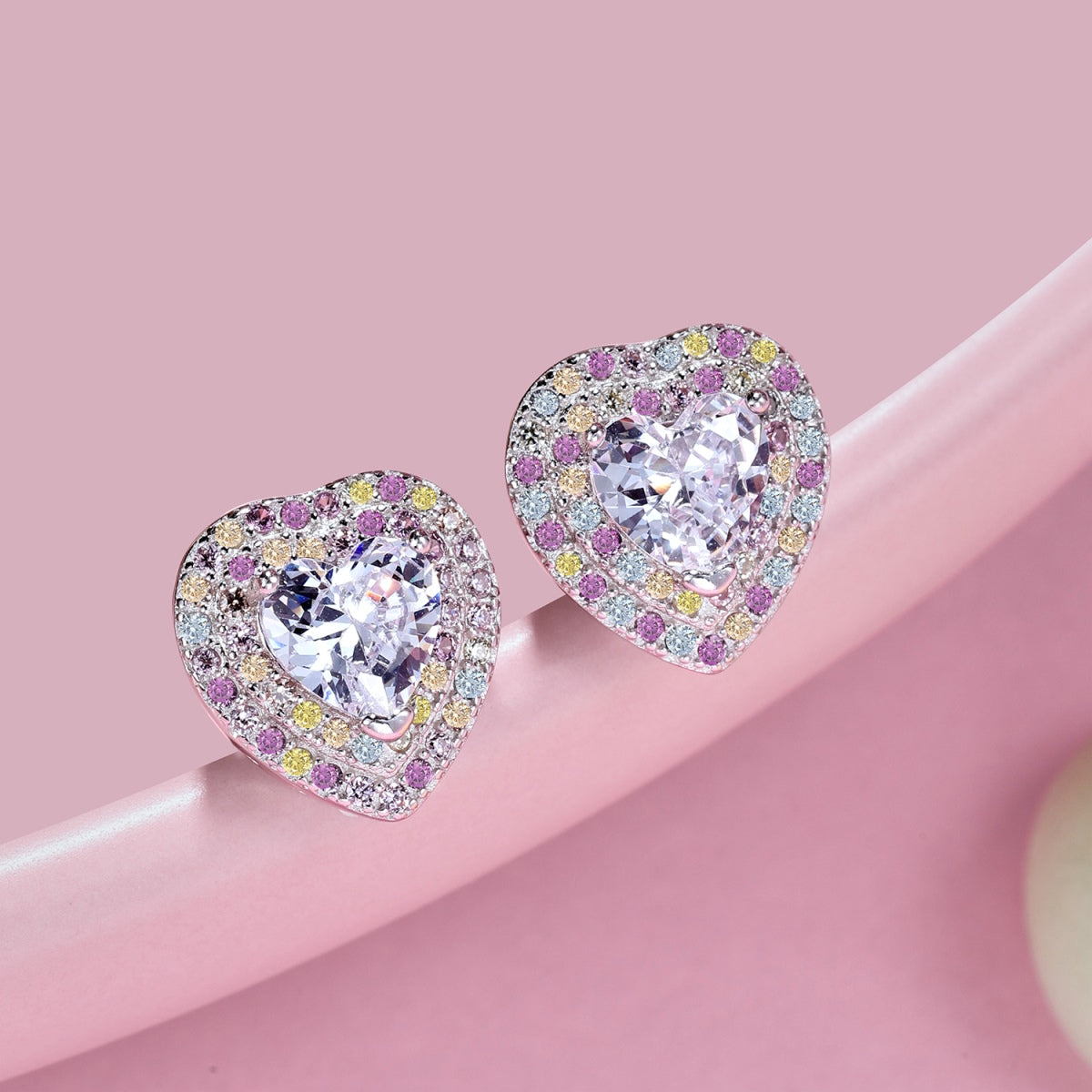 [CiCi]Dazzling Heart Shape Lover Earrings