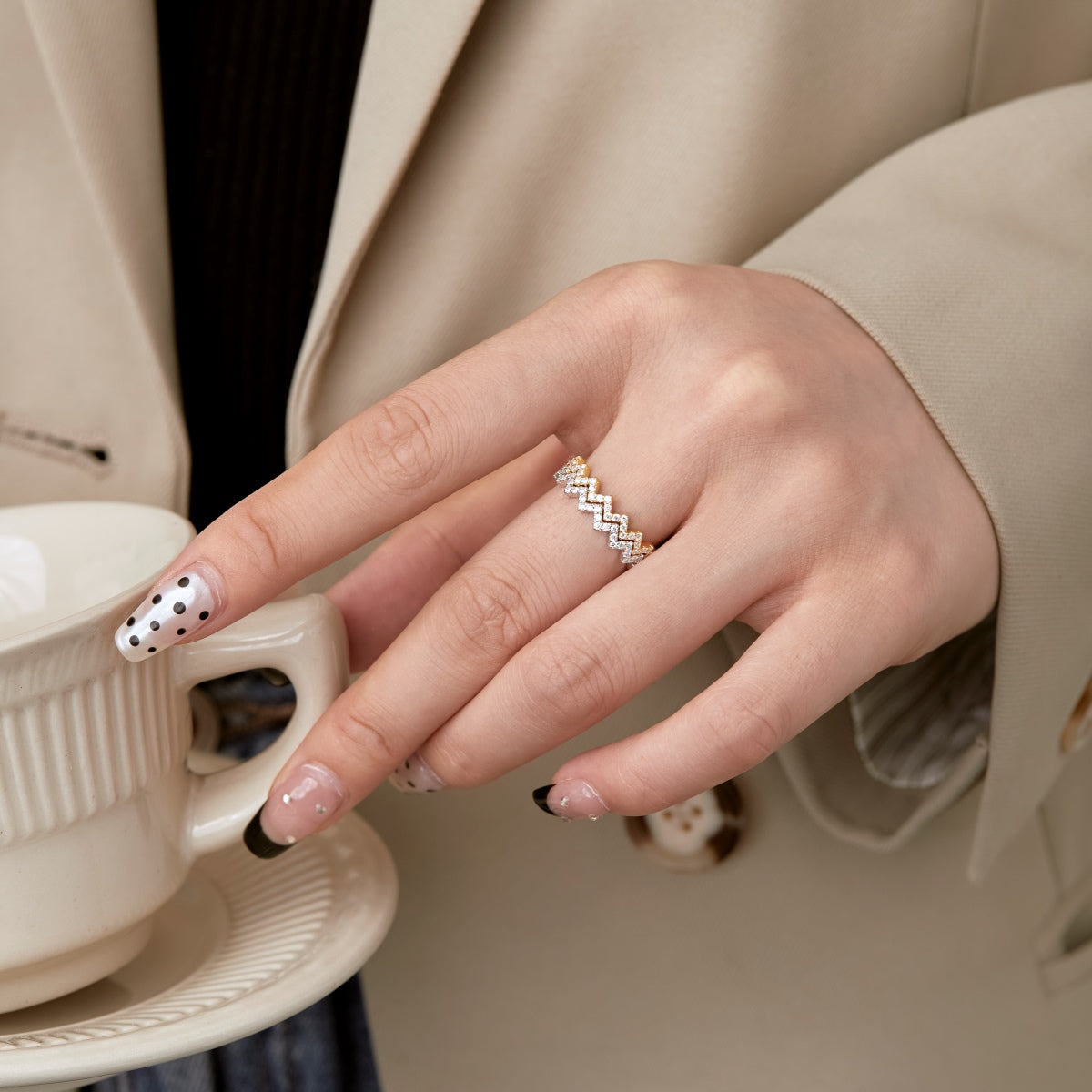 [CiCi]Delicate Enchanting Wave Shape Daily Ring