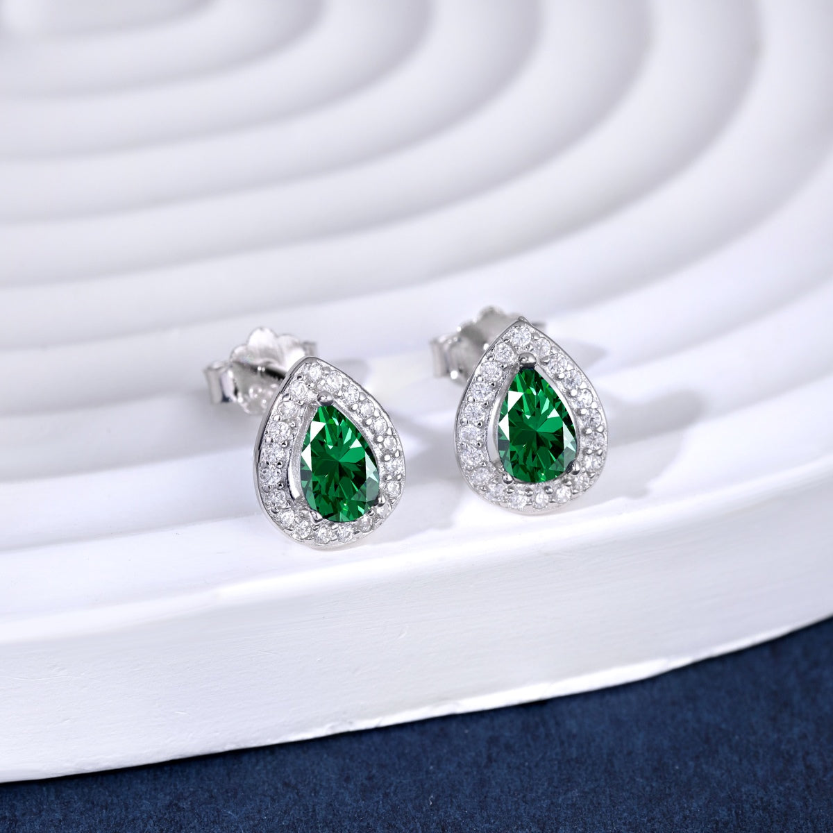 [CiCi]Luxurious Water Drop Shape Earrings