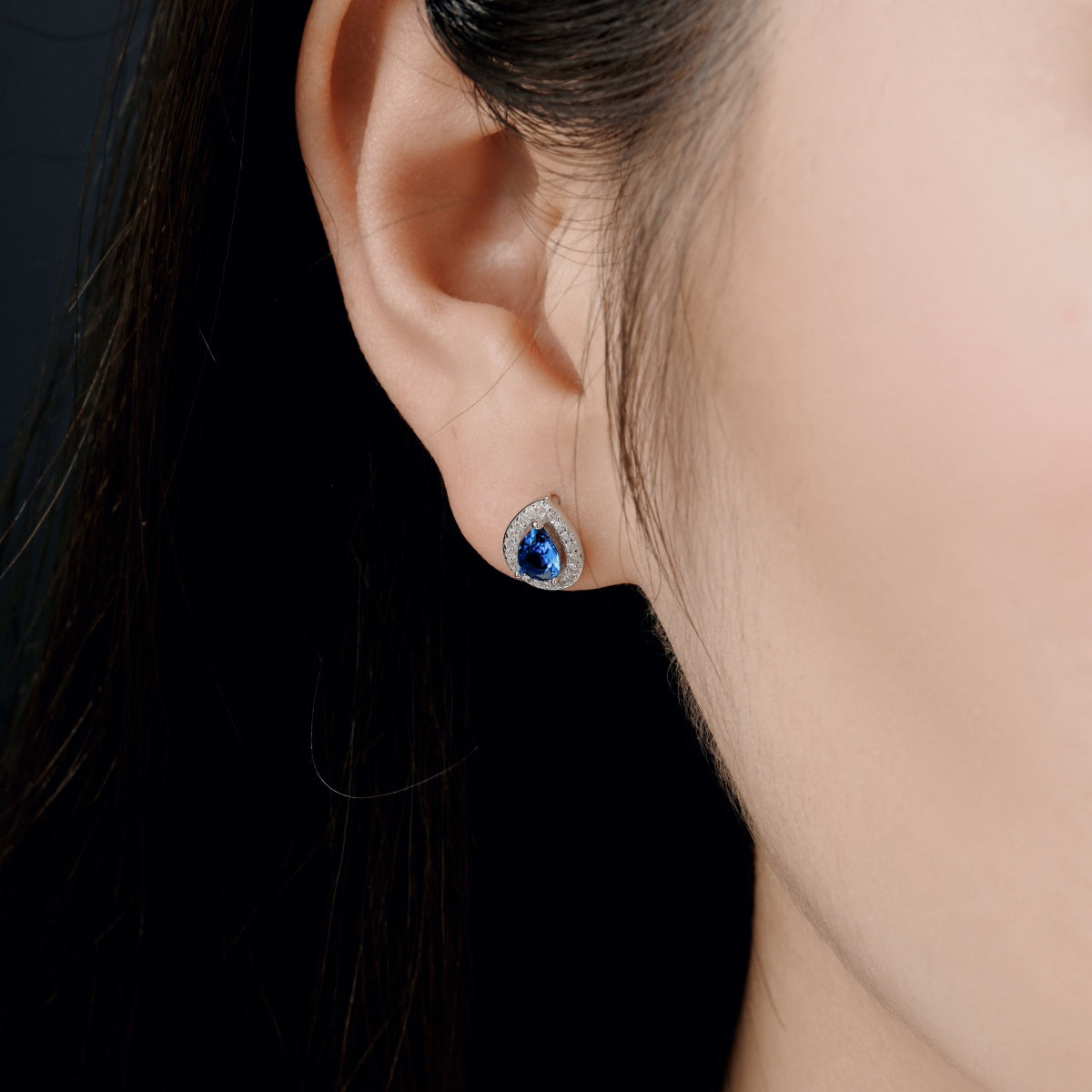 [CiCi]Luxurious Water Drop Shape Earrings
