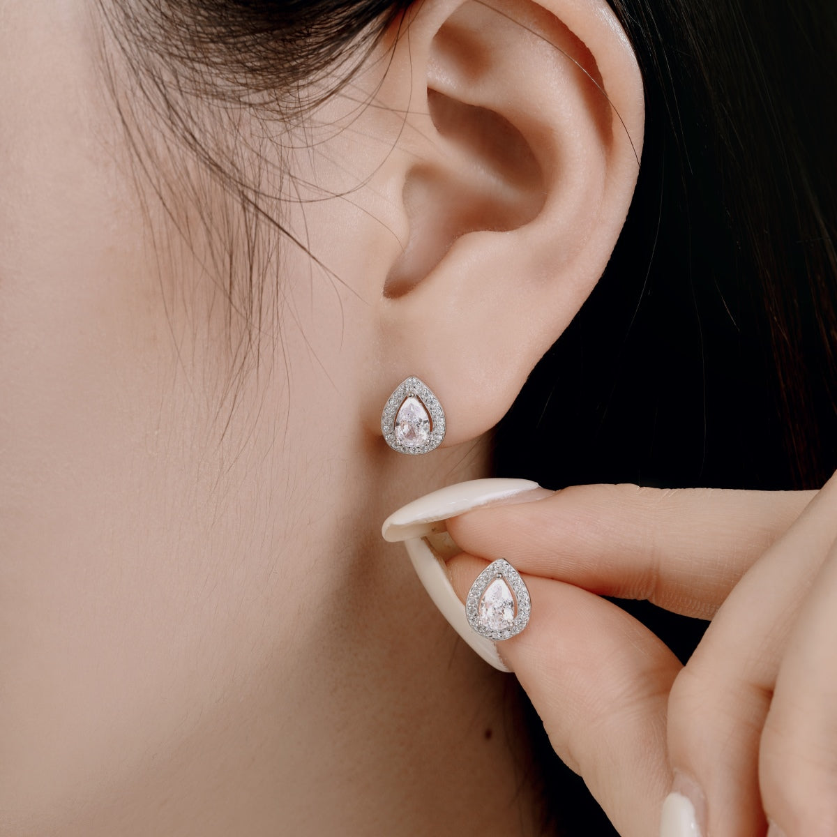 [CiCi]Luxurious Water Drop Shape Earrings