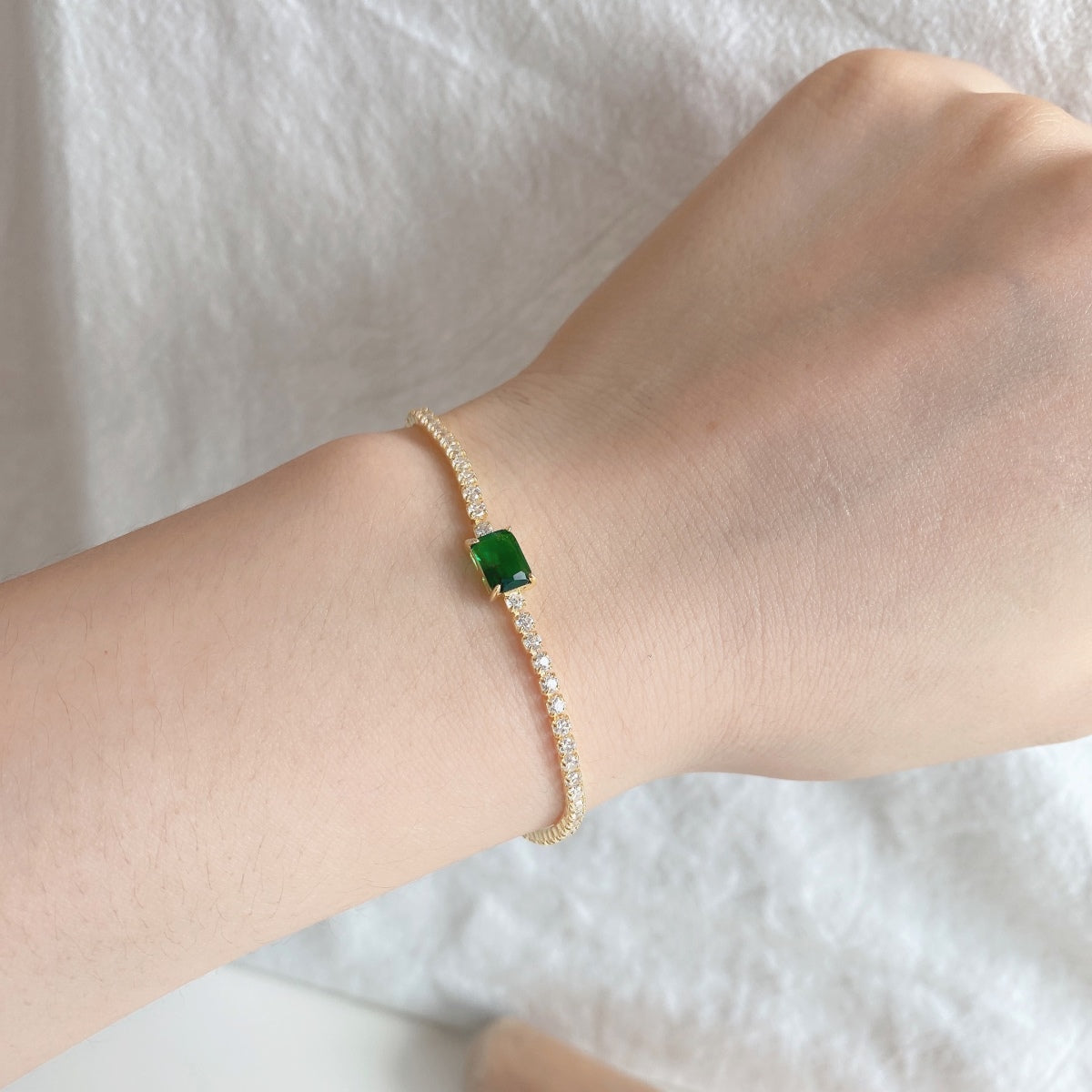 [CiCi]1.0 Carat Unique Emerald Cut Banquet Bracelet