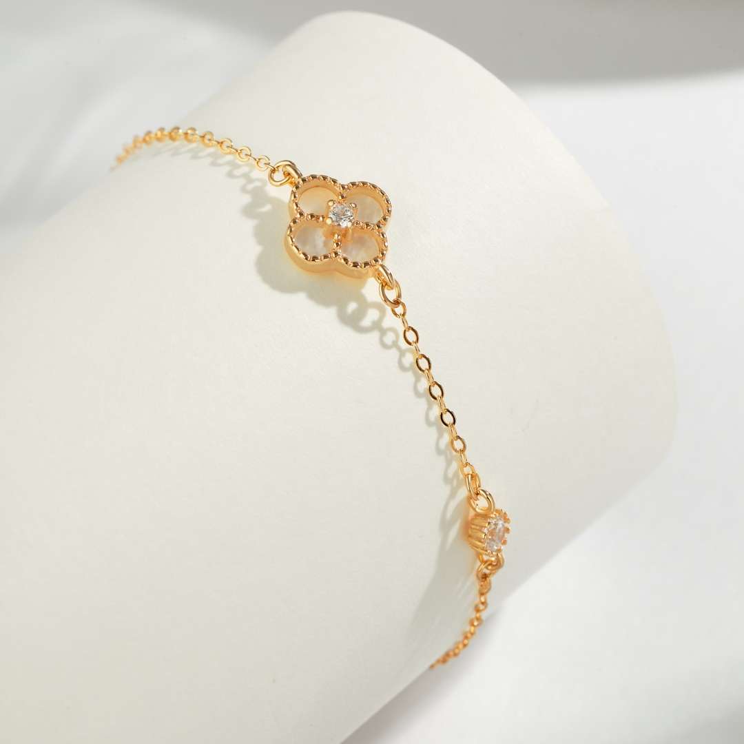 [CiCi]Delicate Four Leaf Clover Bracelet