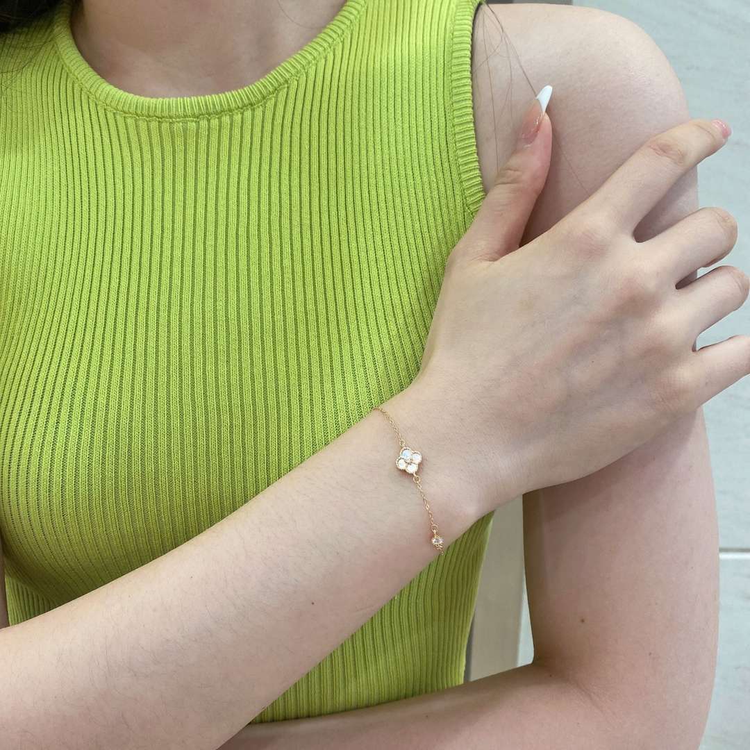 [CiCi]Delicate Four Leaf Clover Bracelet