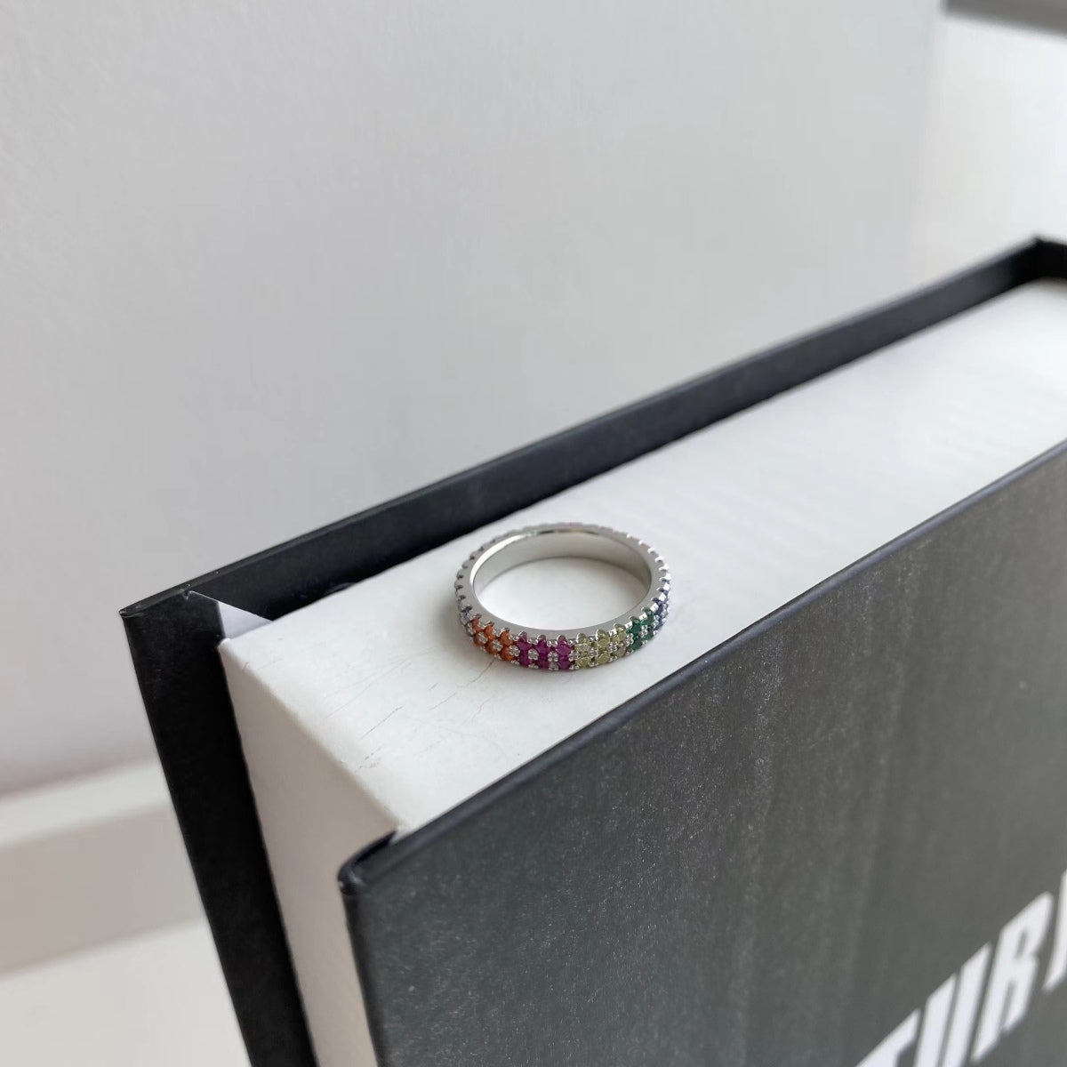 [CiCi]Unique Colorful Round Cut Tennis Ring