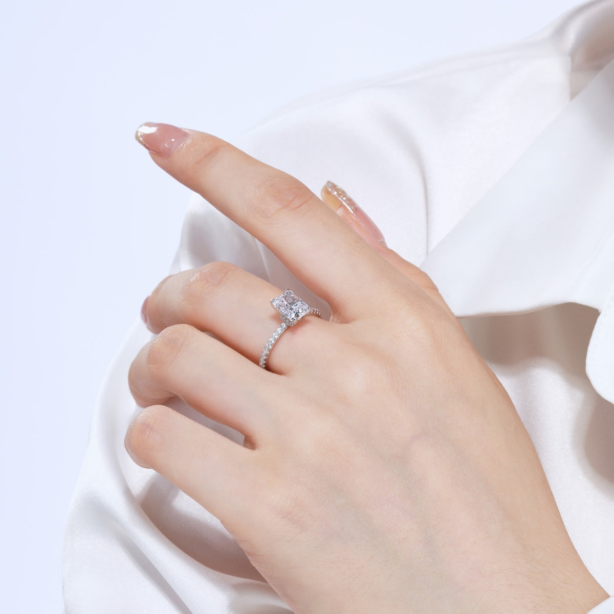 [CiCi]2.0 Carat Dazzling Sparkling Radiant Cut Party Ring