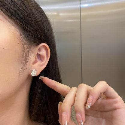 [CiCi]Dazzling Square Shape Earrings