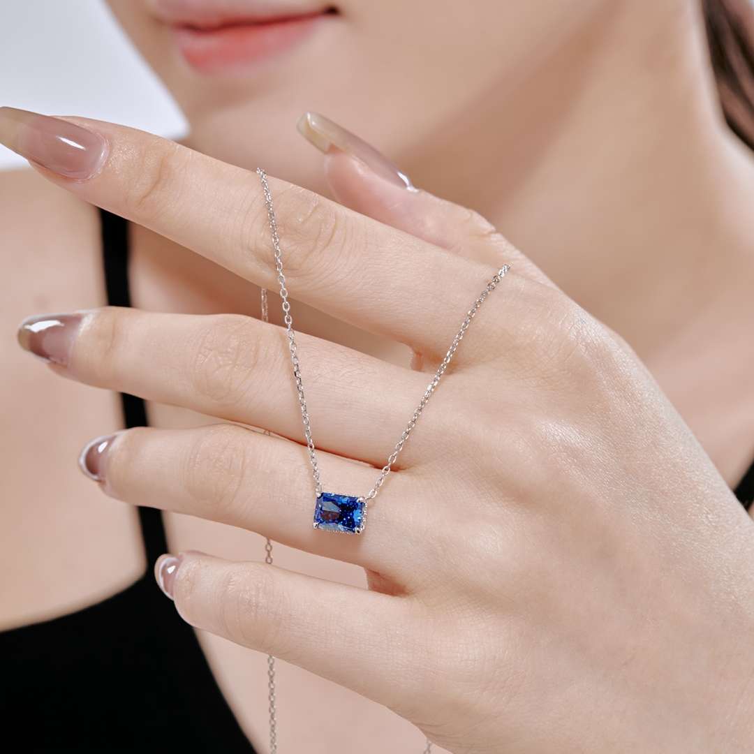 [CiCi]Luxurious Square Shape Colorful Necalack
